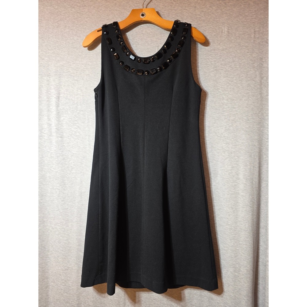 Target Limited Edition Black Jeweled Neckline Sleeveless Shift Dress Womens M